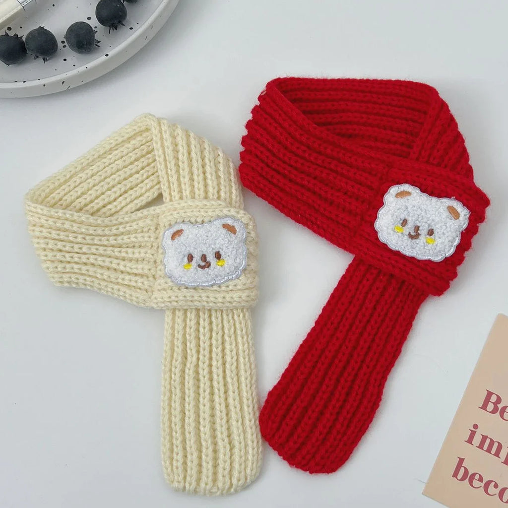 Necklace for Paws: Cozy Knit Pet Scarf