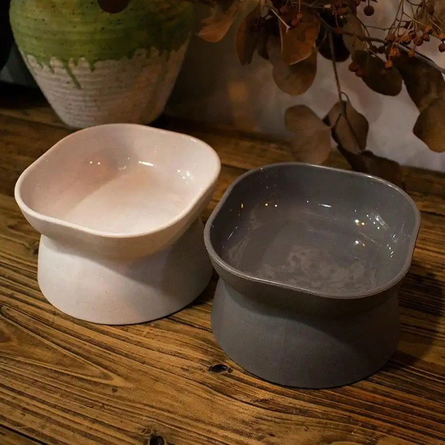 Anti-Rollover, Wide-Opening Feeding Bowl for Cats