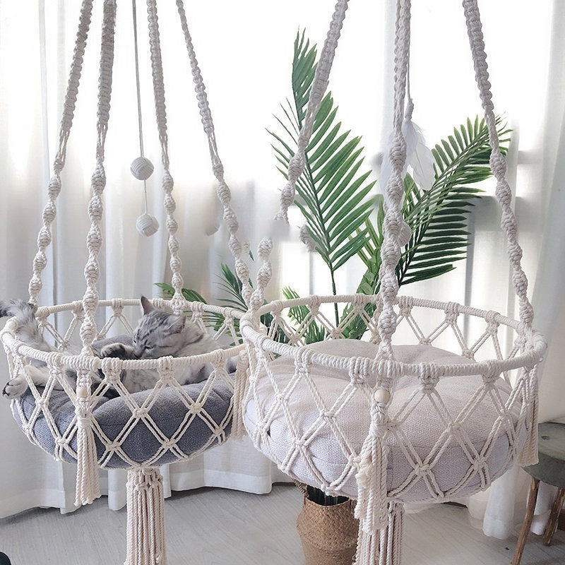 Handwoven Cotton Cat Hammock – Cozy Hanging Nest for Indoor Cats