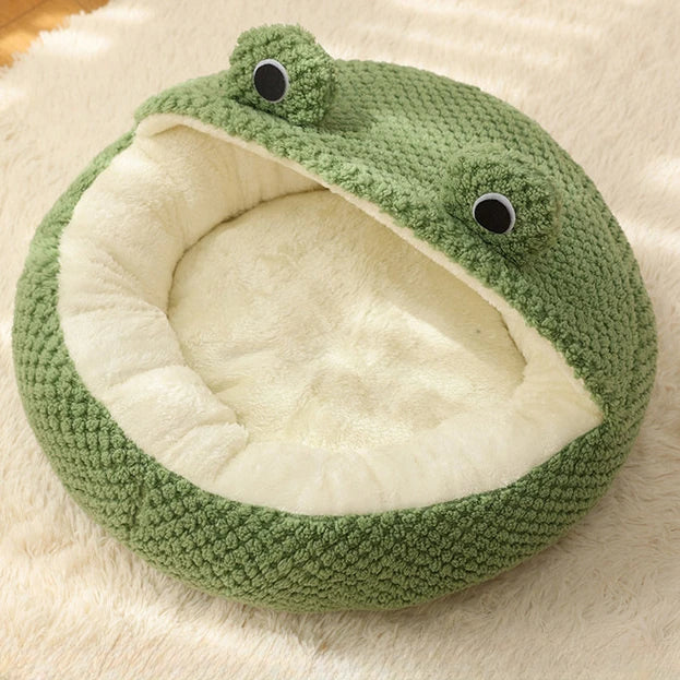 FrogNest Cozy Pet Cave