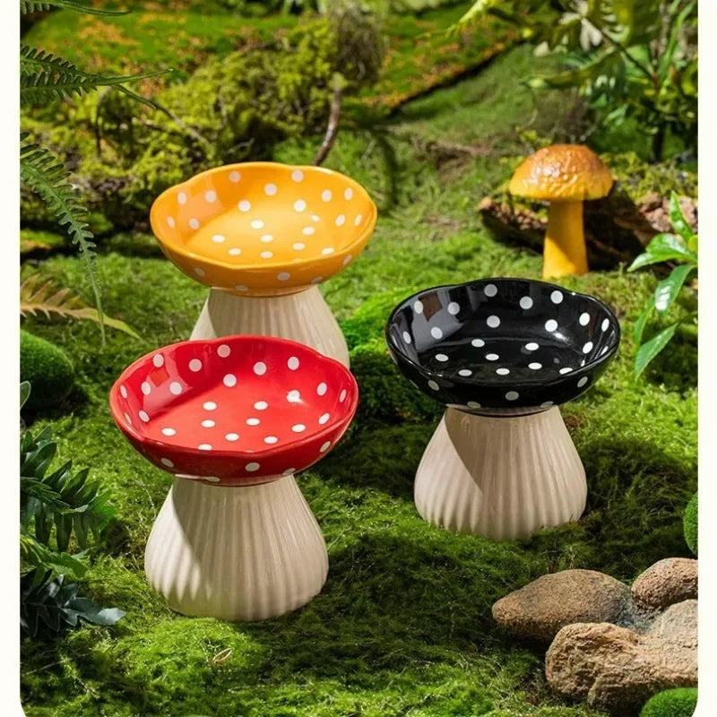 Mushroom-Shaped Elevated Cat Bowl