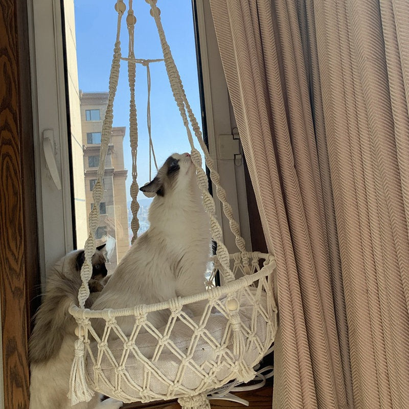 Handwoven Cotton Cat Hammock – Cozy Hanging Nest for Indoor Cats