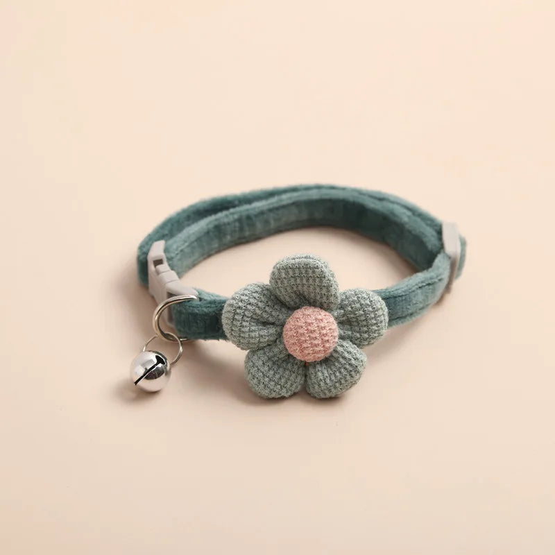 Necklace for Paws: Cozy Flower Bell Cat Collar