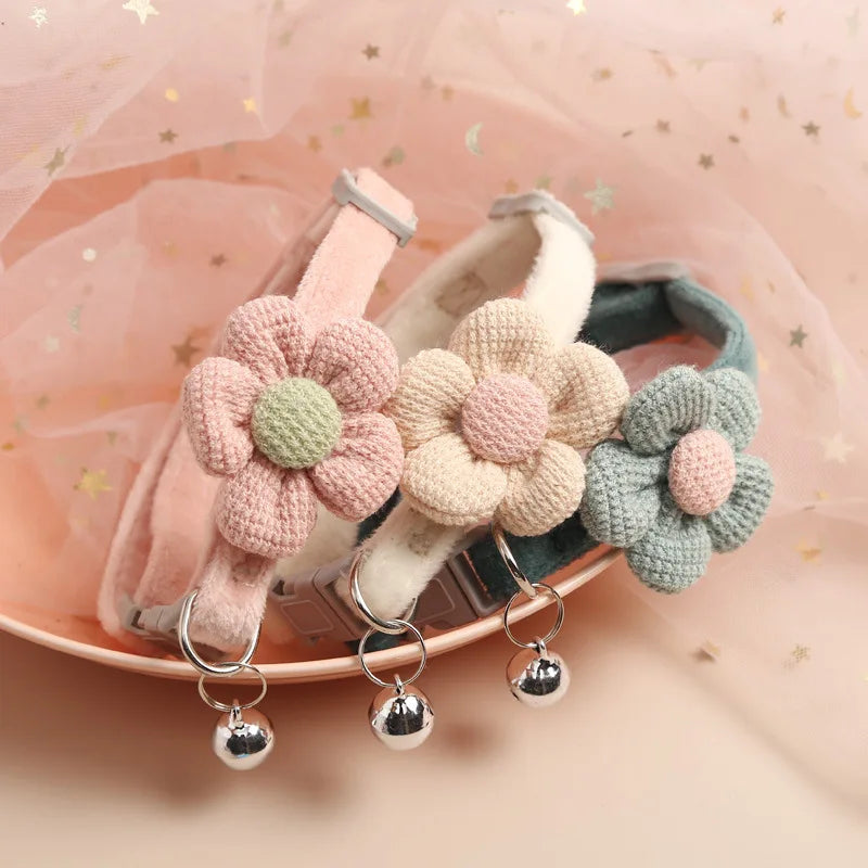 Necklace for Paws: Cozy Flower Bell Cat Collar