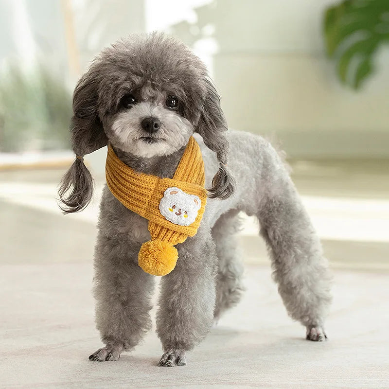 Cute Knit Pet Scarf Bandana with Pom-Pom ❄️🐾