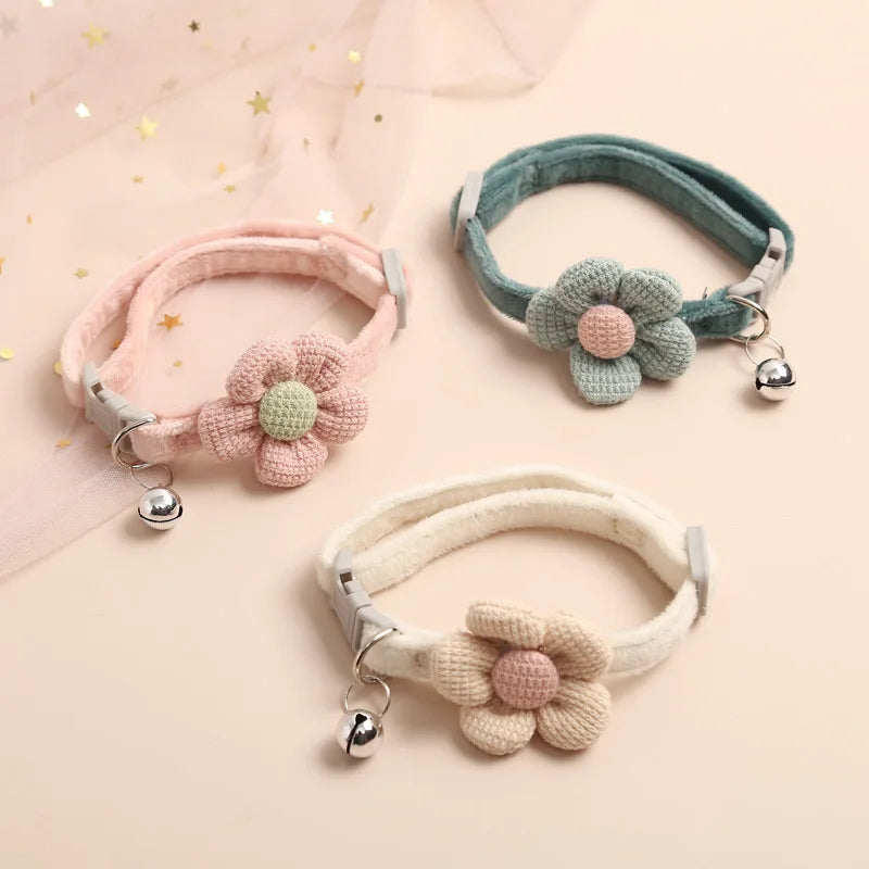 Necklace for Paws: Cozy Flower Bell Cat Collar