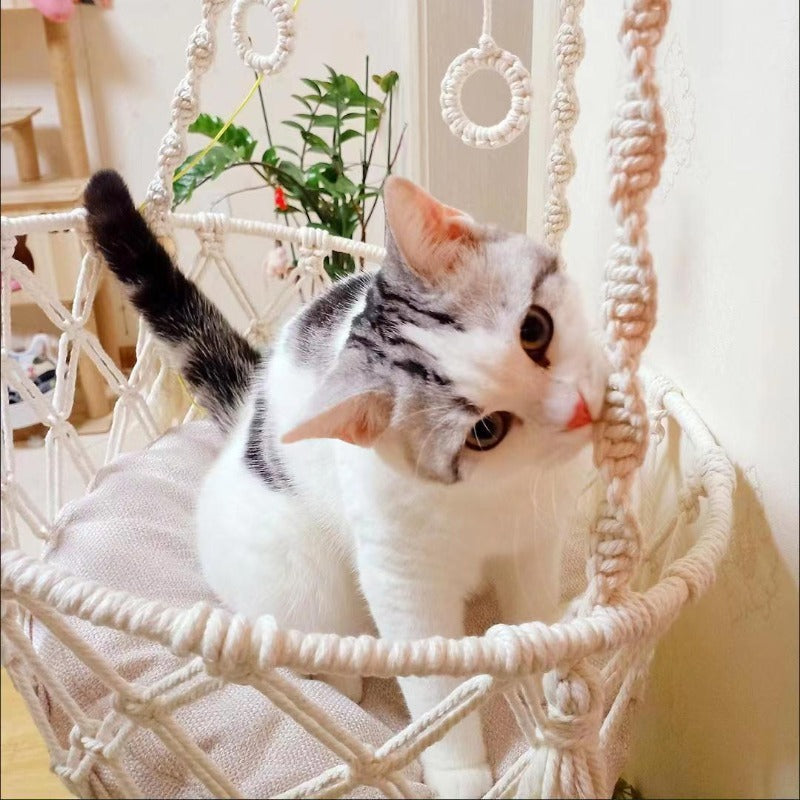 Handwoven Cotton Cat Hammock – Cozy Hanging Nest for Indoor Cats