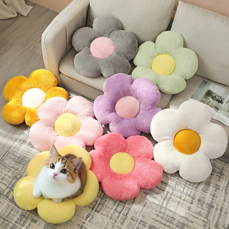 Flower Plush Pet Bed Mat – Soft Washable Cushion for Cats & Small Dogs, Cute Room Decor (30cm)